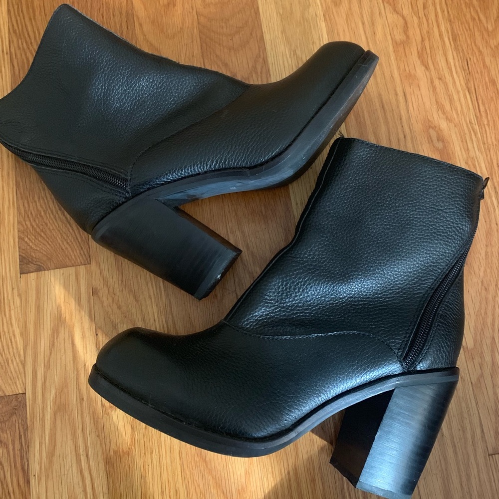 Jeffrey Campbell black leather heel booties